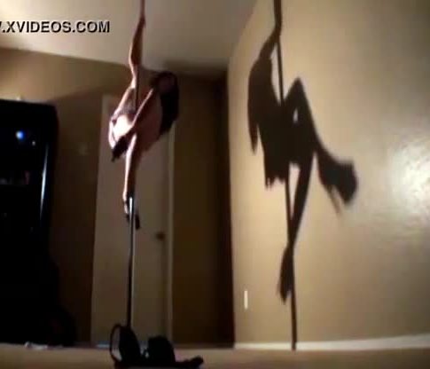 Slutty webcam girl striptease